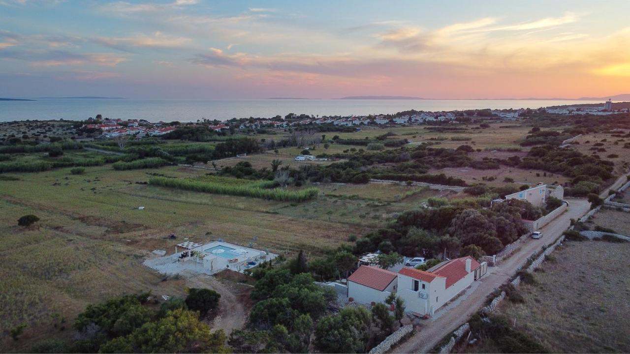 Villa Slatina Near Zrce Beach Novalja Bagian luar foto