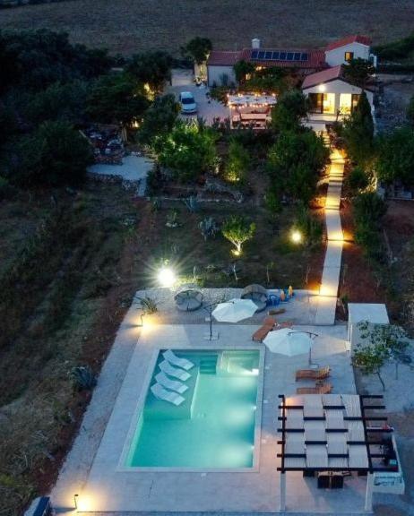 Villa Slatina Near Zrce Beach Novalja Bagian luar foto
